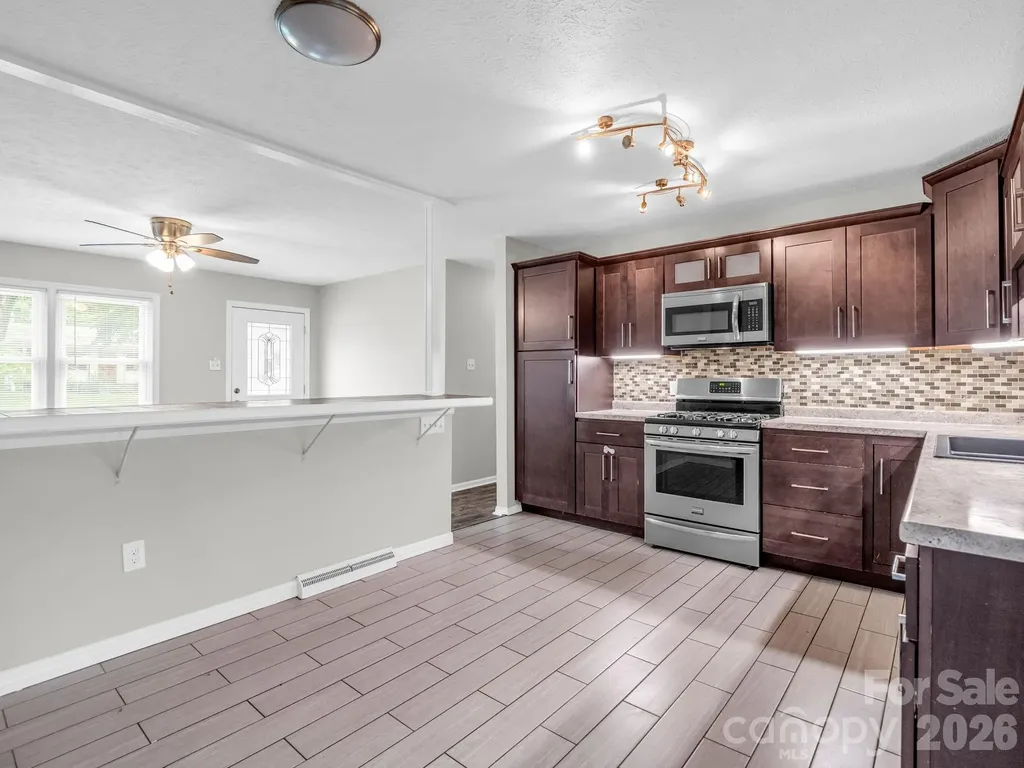 119 Scenic View Drive Swannanoa NC 28778