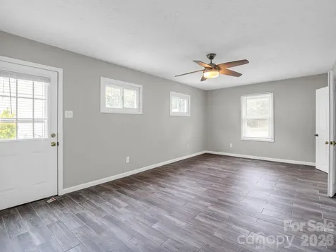 119 Scenic View Drive Swannanoa NC 28778
