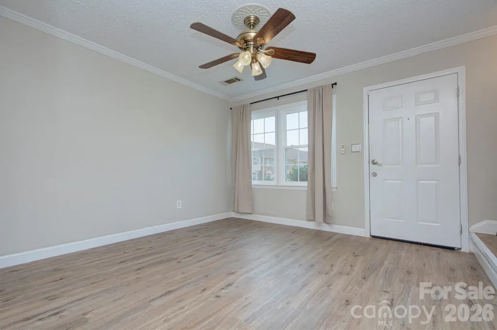 6242 Old Pineville Road Charlotte NC 28217