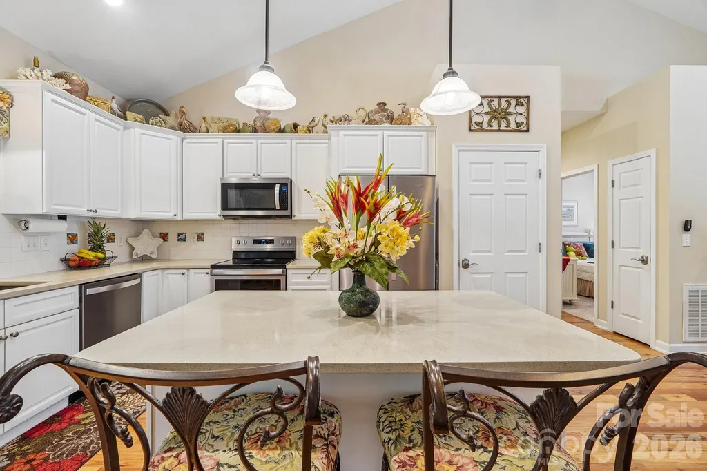 2182 Evergreen Drive Newton NC 28658