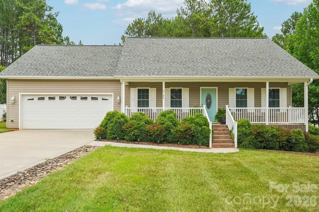 2182 Evergreen Drive Newton NC 28658