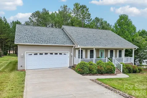 2182 Evergreen Drive Newton NC 28658
