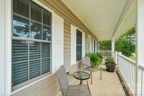 2182 Evergreen Drive Newton NC 28658