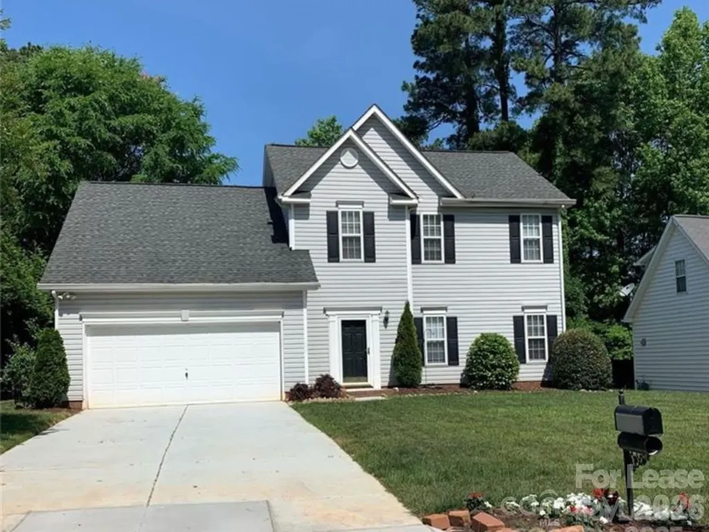 7010 Duchamp Drive Charlotte NC 28215