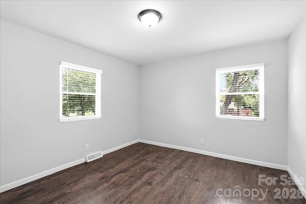 4324 Hidden Valley Road Charlotte NC 28213