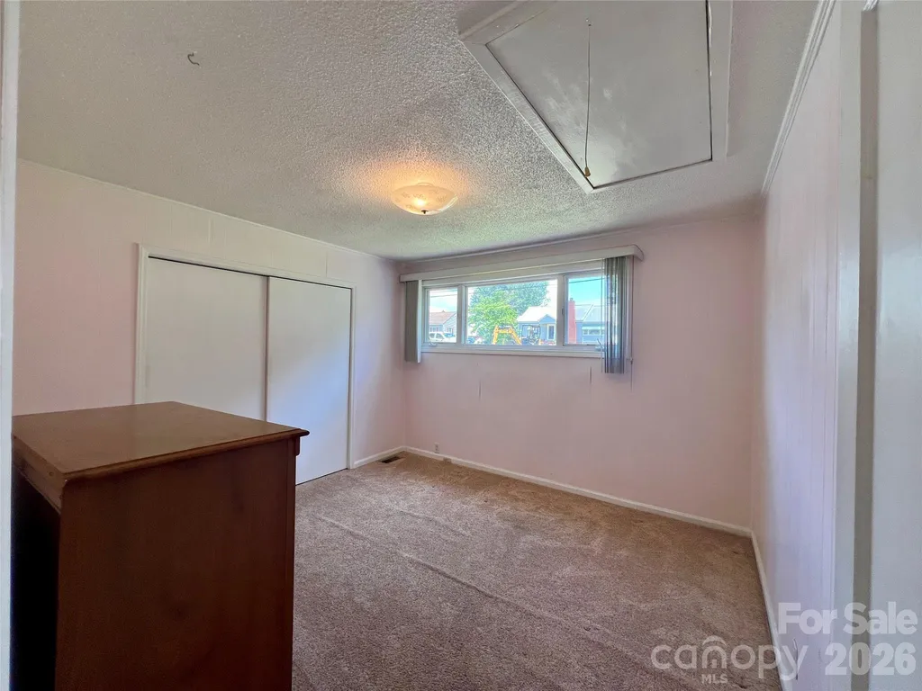 2307 Mclean Street Gastonia NC 28054