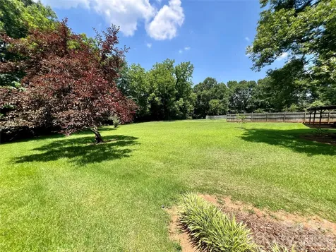 2307 Mclean Street Gastonia NC 28054