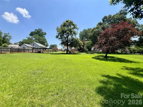 2307 Mclean Street Gastonia NC 28054