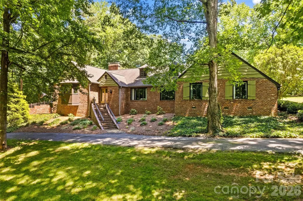 203 Wickersham Drive Statesville NC 28625
