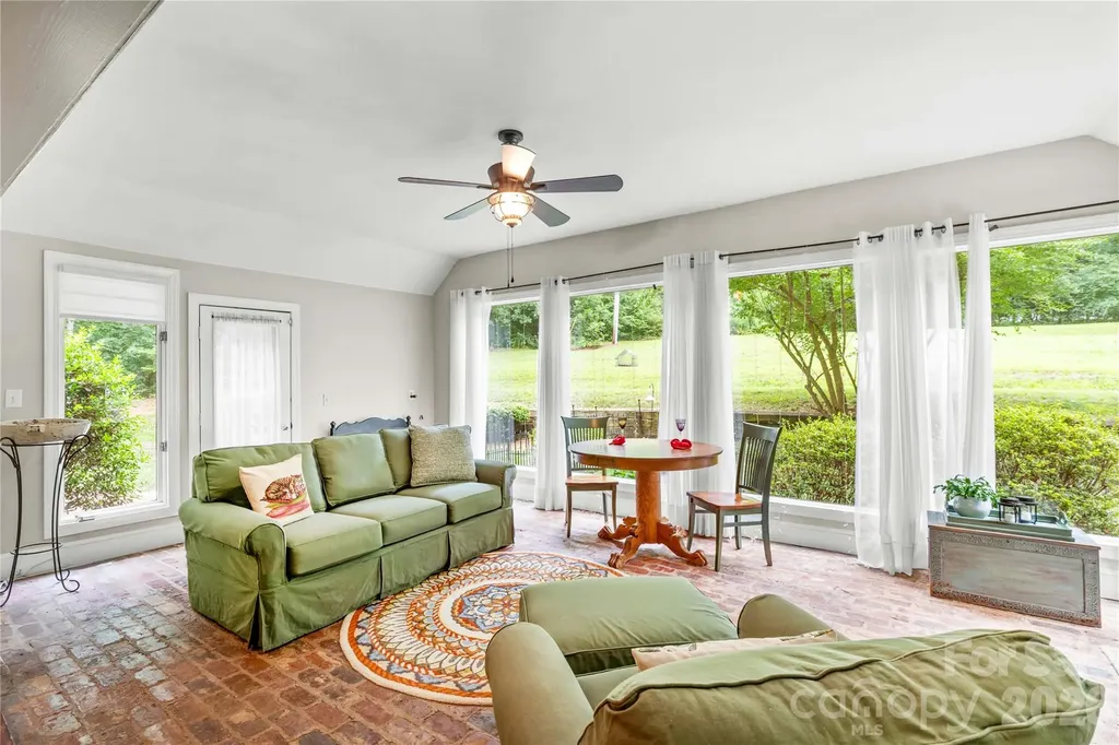 203 Wickersham Drive Statesville NC 28625