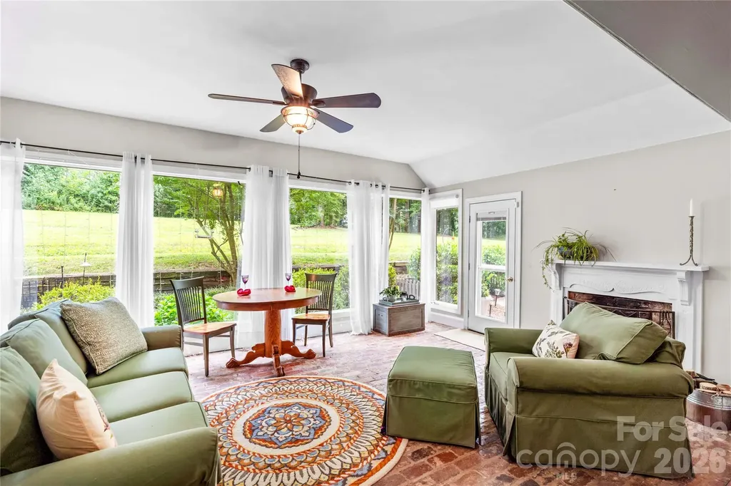 203 Wickersham Drive Statesville NC 28625