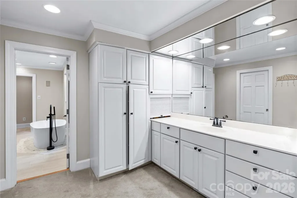 203 Wickersham Drive Statesville NC 28625