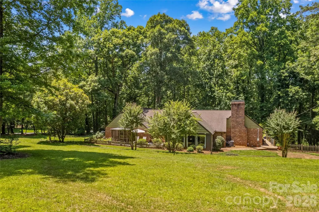 203 Wickersham Drive Statesville NC 28625