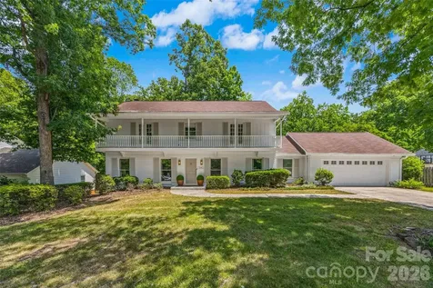 1340 Piccadilly Drive Charlotte NC 28211
