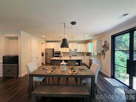 5070 Watersail Way Lake Wylie SC 29710