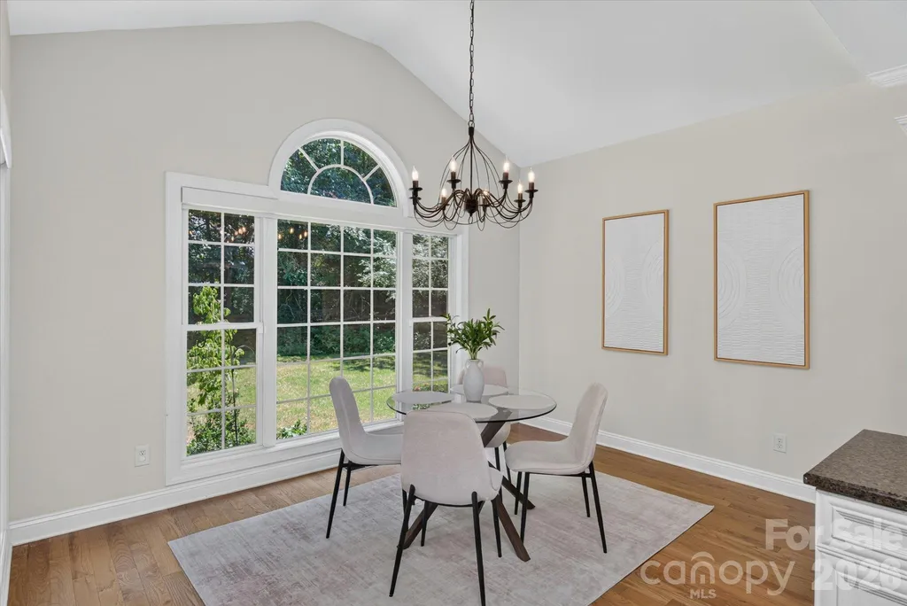 7102 Edenderry Drive Charlotte NC 28270