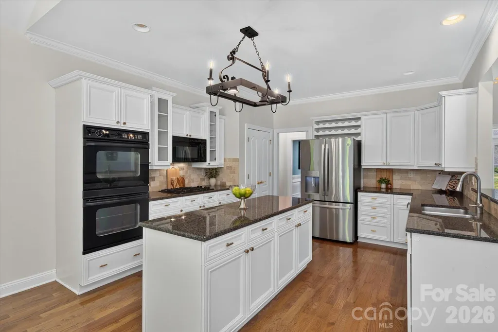 7102 Edenderry Drive Charlotte NC 28270