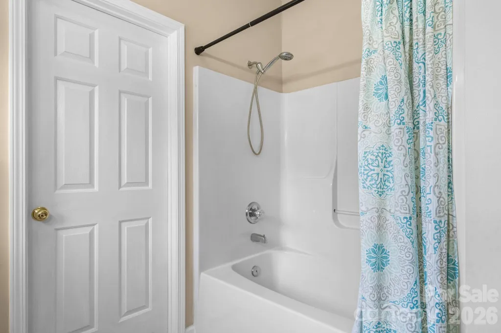 3992 Brickfield Street Hickory NC 28602