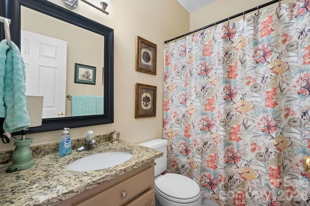 3992 Brickfield Street Hickory NC 28602