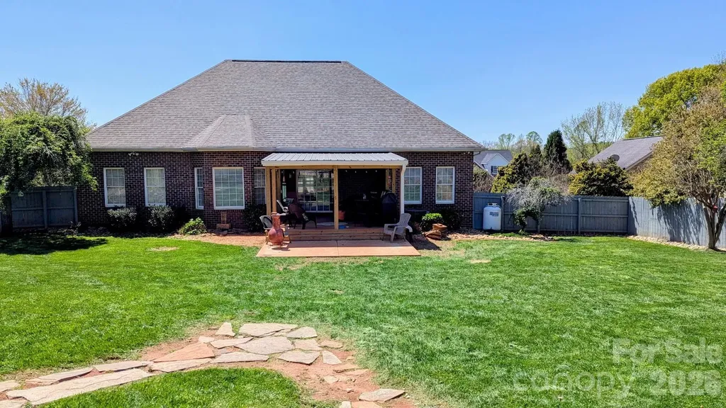 3992 Brickfield Street Hickory NC 28602