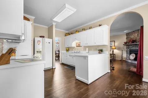 3992 Brickfield Street Hickory NC 28602