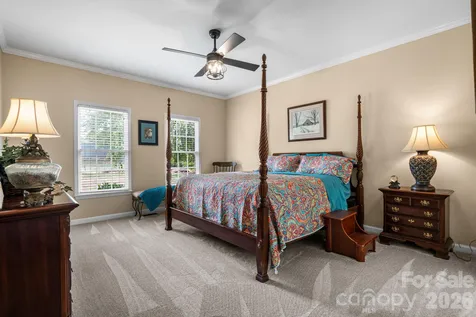 3992 Brickfield Street Hickory NC 28602