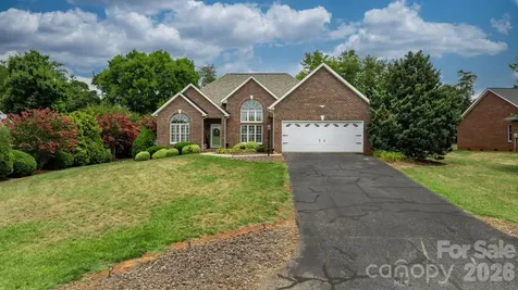 3992 Brickfield Street Hickory NC 28602