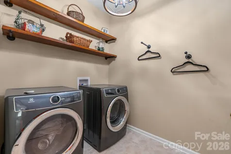 3992 Brickfield Street Hickory NC 28602
