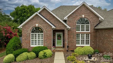 3992 Brickfield Street Hickory NC 28602