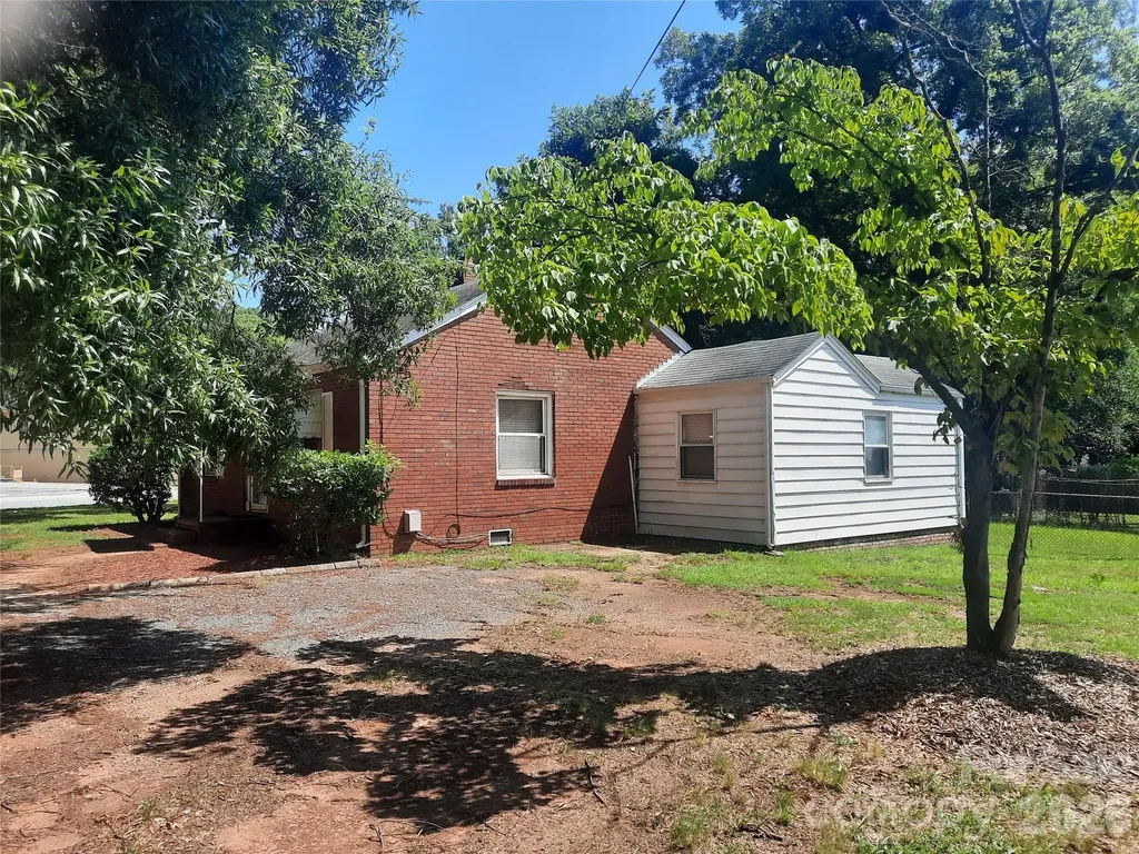 534 W 28th Street Charlotte NC 28206