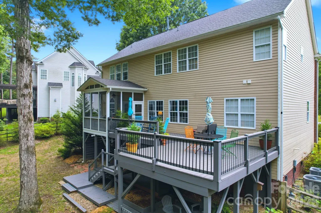6220 Tulip Poplar Place Huntersville NC 28078
