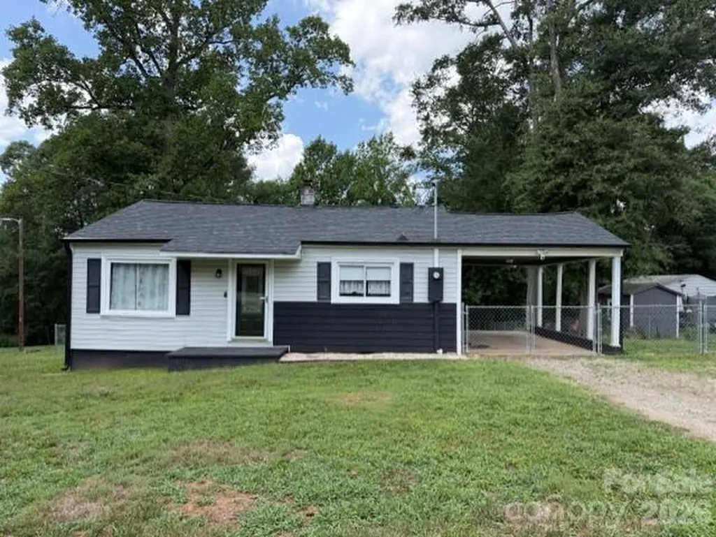 648 Summerow Road Stanley NC 28164