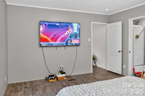 742 Sidney Cornwell Drive Catawba SC 29704