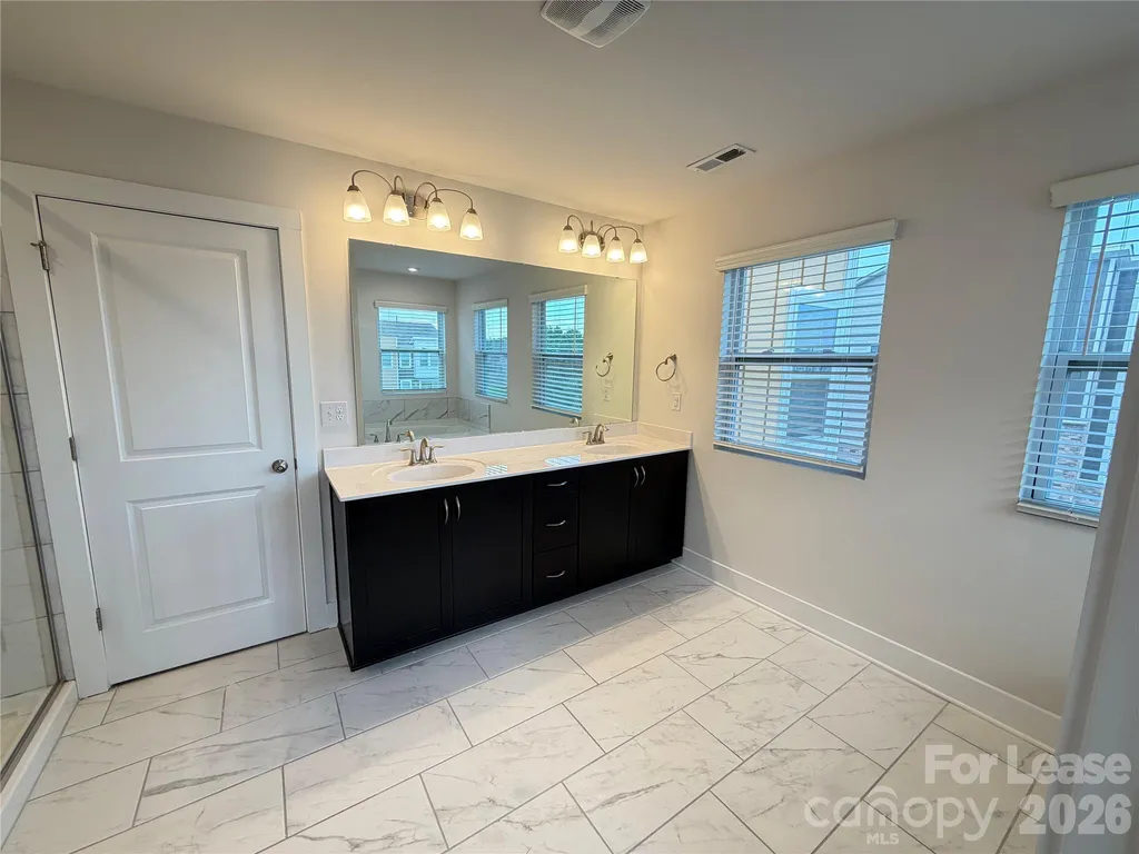 2511 Ensemble Court Charlotte NC 28262