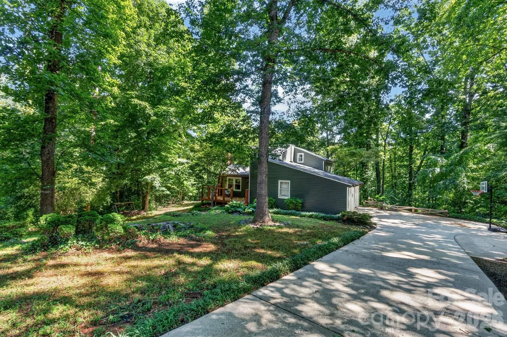 167 Dunlap Loop Statesville NC 28625