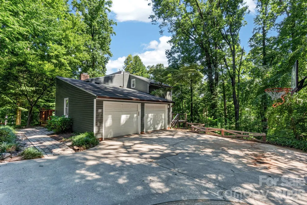 167 Dunlap Loop Statesville NC 28625
