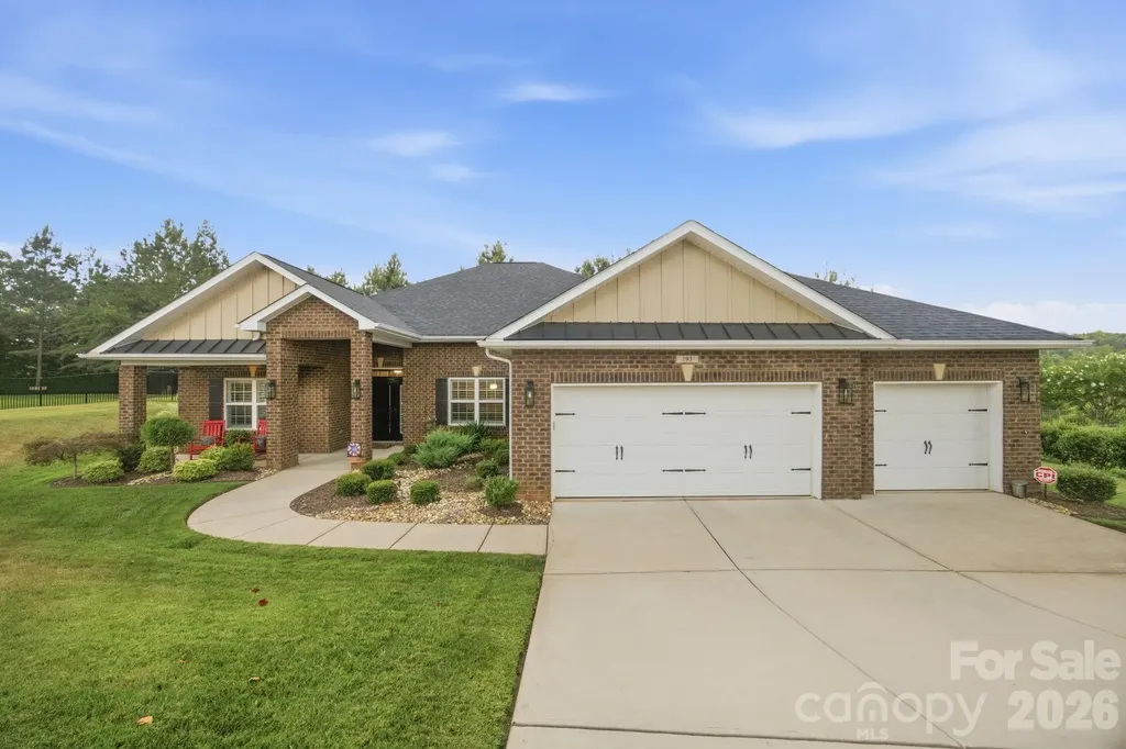 193 Hunters Hill Drive Statesville NC 28677