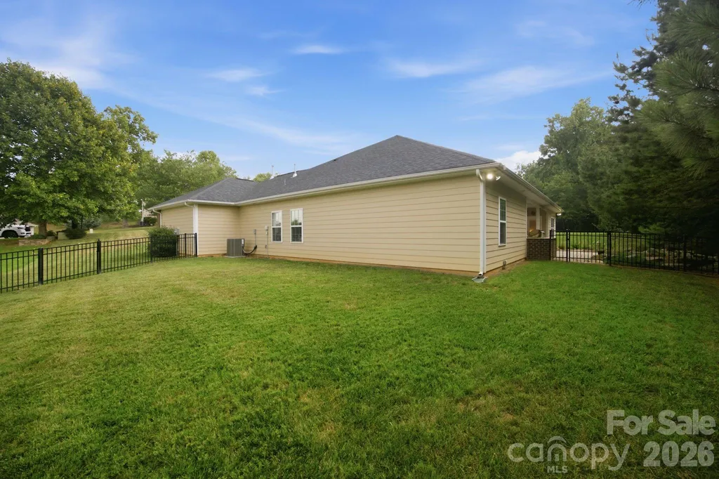 193 Hunters Hill Drive Statesville NC 28677