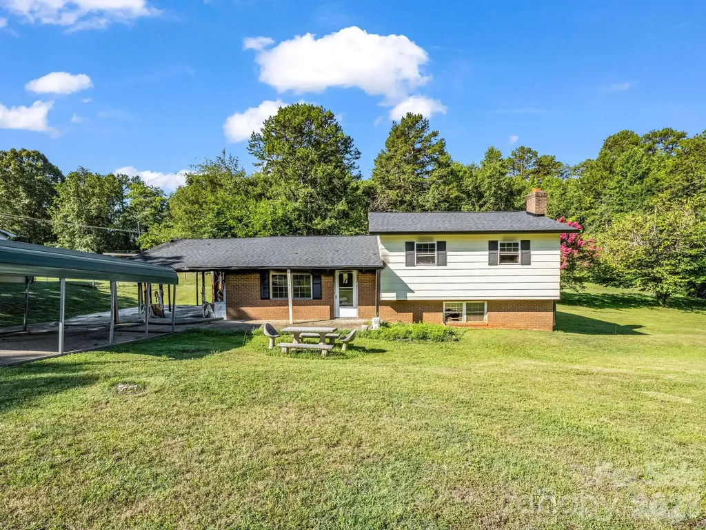 176 Michael Street Bostic NC 28018