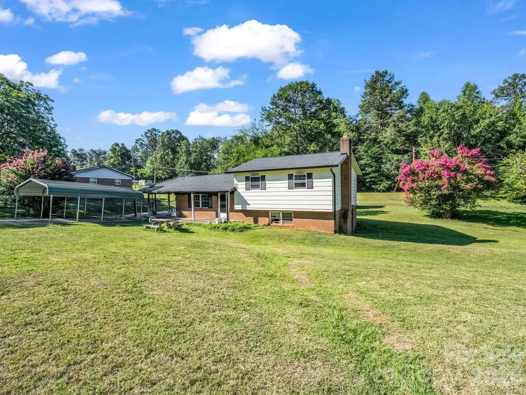 176 Michael Street Bostic NC 28018
