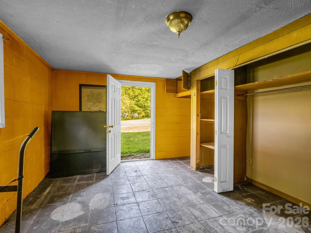 176 Michael Street Bostic NC 28018