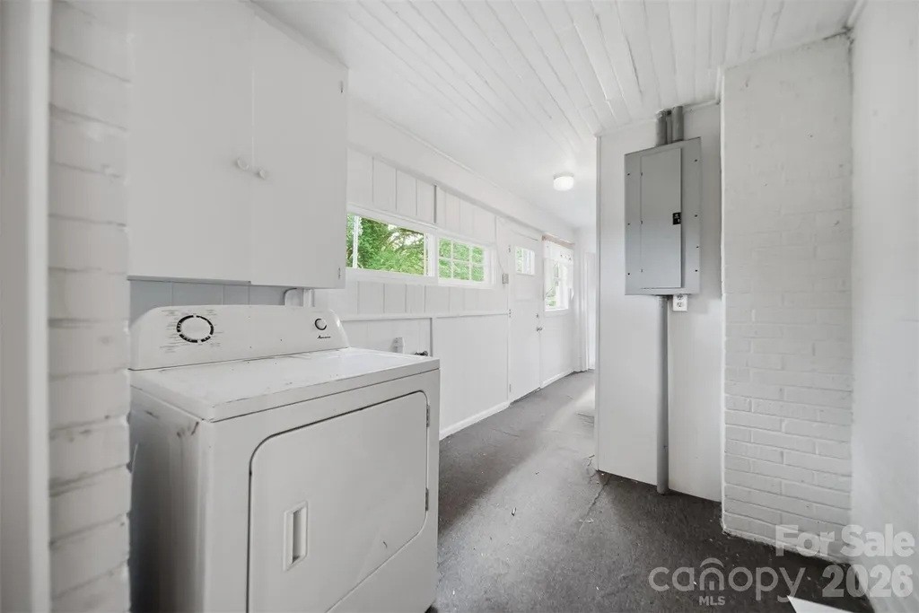 8134 Rhodhiss Road Connelly Springs NC 28612