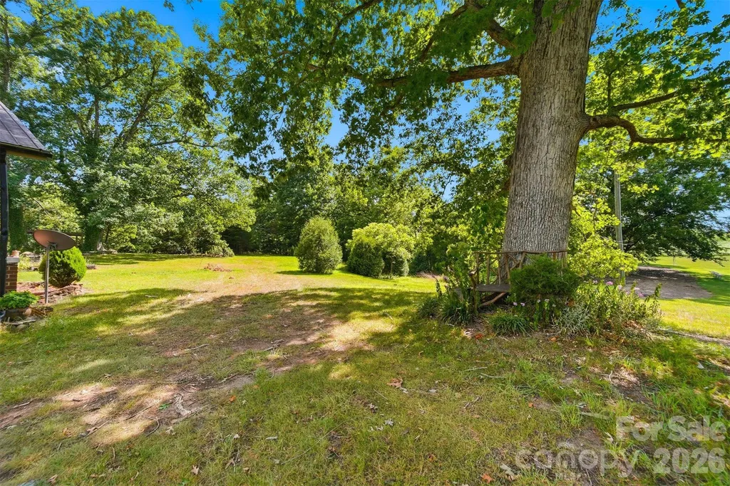 8134 Rhodhiss Road Connelly Springs NC 28612