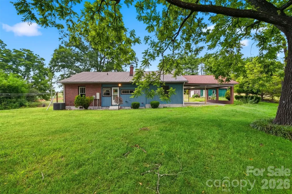 8134 Rhodhiss Road Connelly Springs NC 28612