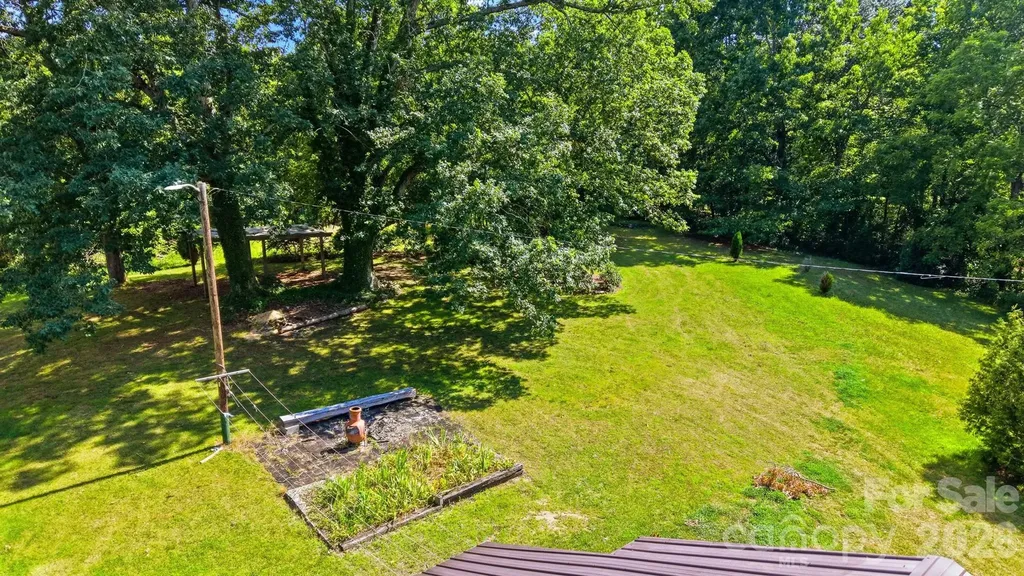8134 Rhodhiss Road Connelly Springs NC 28612