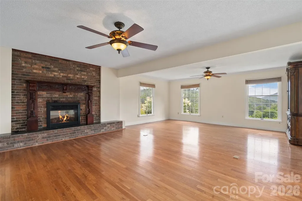 121 Fortner Drive Waynesville NC 28786