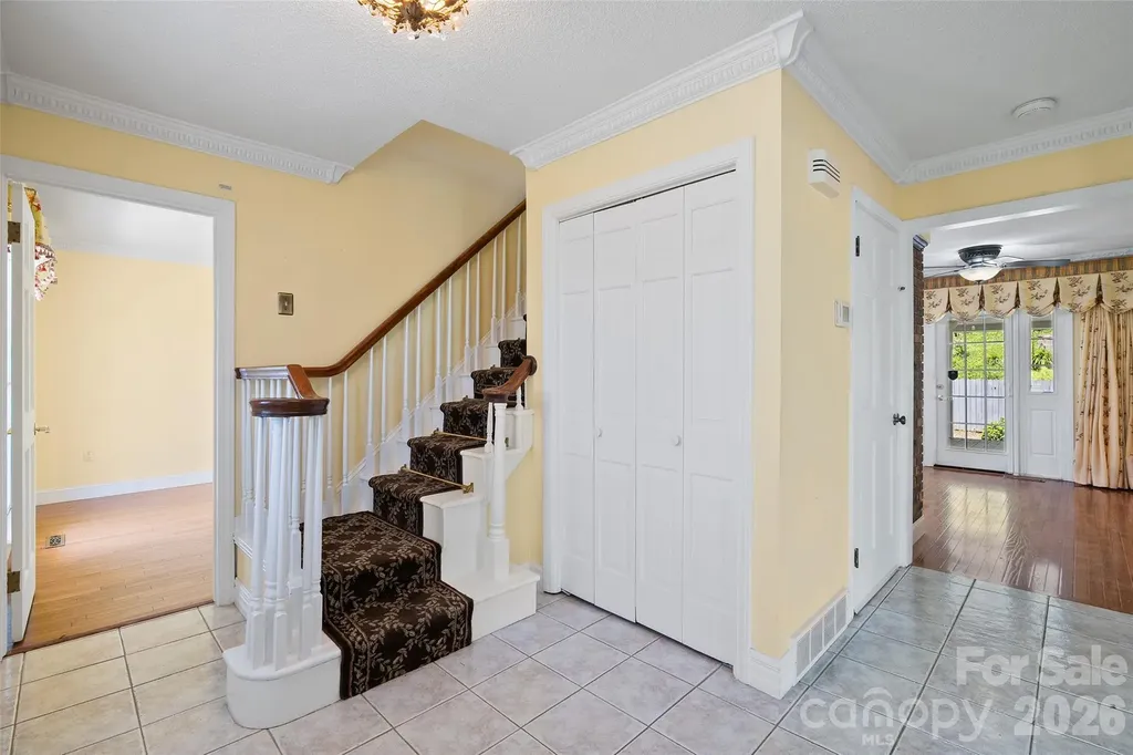 121 Fortner Drive Waynesville NC 28786