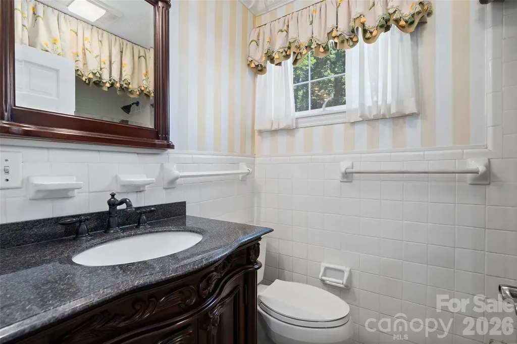 121 Fortner Drive Waynesville NC 28786