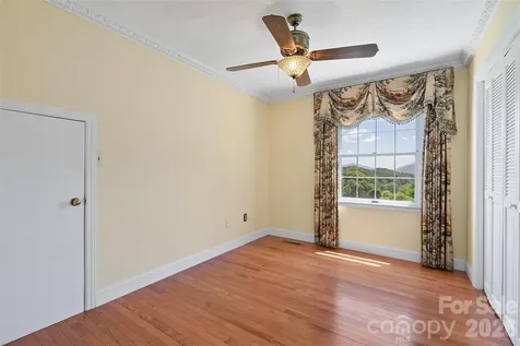 121 Fortner Drive Waynesville NC 28786
