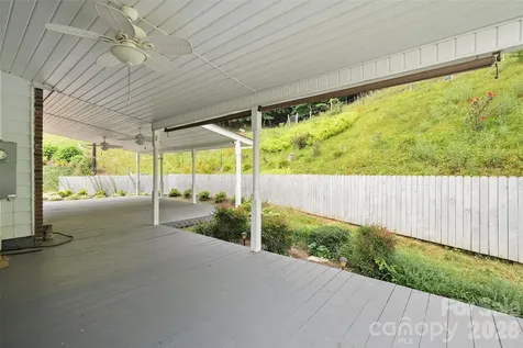 121 Fortner Drive Waynesville NC 28786